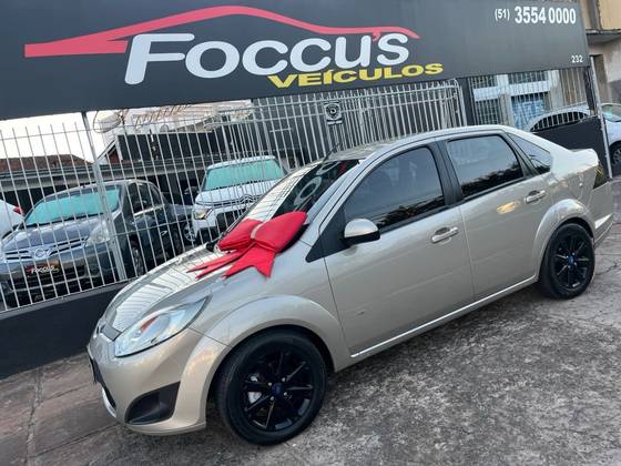 FORD FIESTA 1.6 ROCAM SE SEDAN 8V FLEX 4P MANUAL FORD FIESTA 1.6 ROCAM SE SEDAN 8V FLEX 4P MANUAL